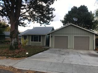 8006 W Entiat Pl, Kennewick, WA 99336