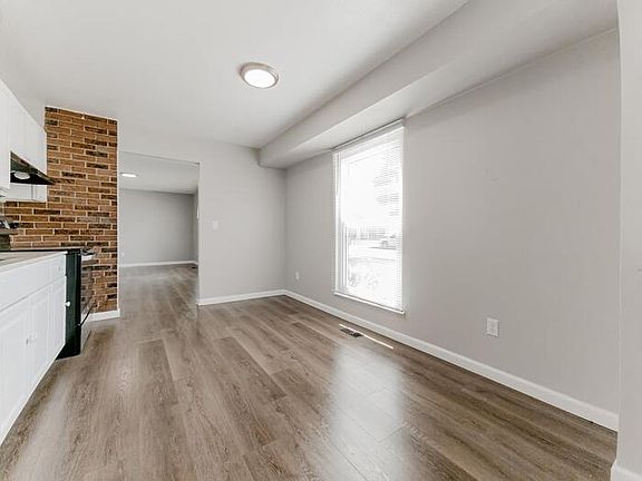 5th image of 204 Briarwood Dr