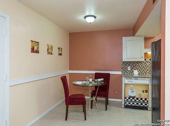 4th image of 8702 VILLAGE DR #113