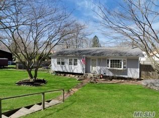 32 Tyler Ave, Sound Beach, NY 11789