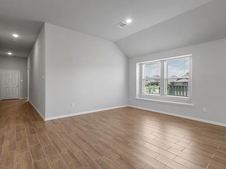 2755 Rambling Rd — Photo 11
