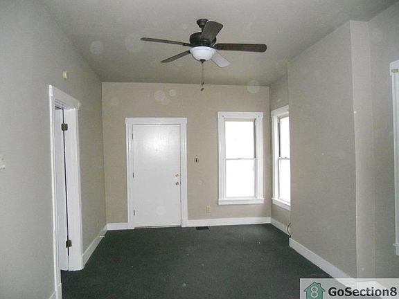 2nd image of 2207 Maplewood Ave