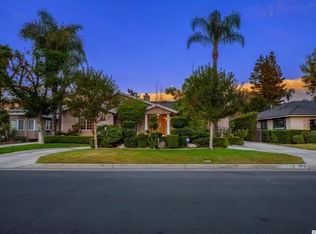 5862 Hillview Park Ave, Van Nuys, CA 91401