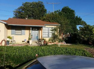 656 Ashcomb Dr, La Puente, CA 91744