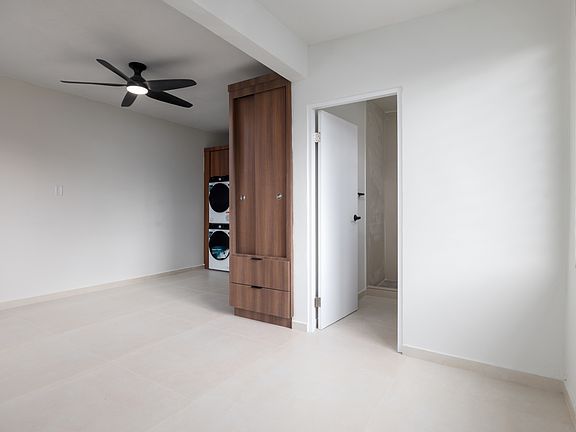 4th image of 1340 Calle 20 NW #2