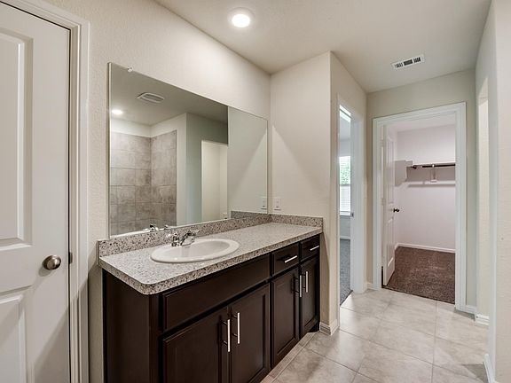 5th image of 8816 Ringold Dr