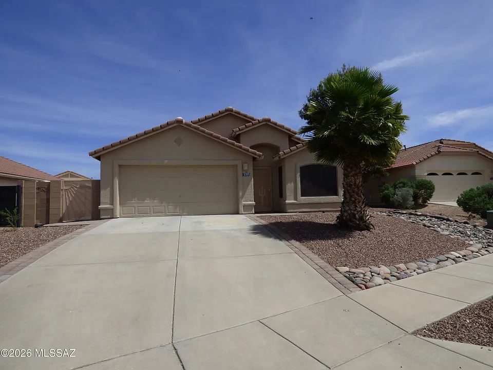 9516 N Flynn Way
