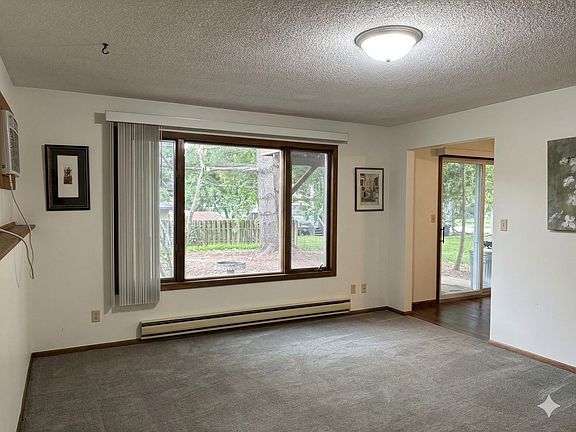 4th image of 606 Vilas St #606