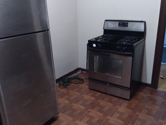 5th image of 6851 S Wolcott Ave #1
