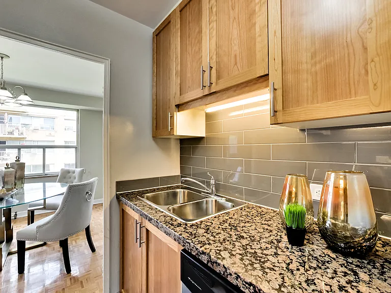 5 Elm Ave #217 — Photo 32