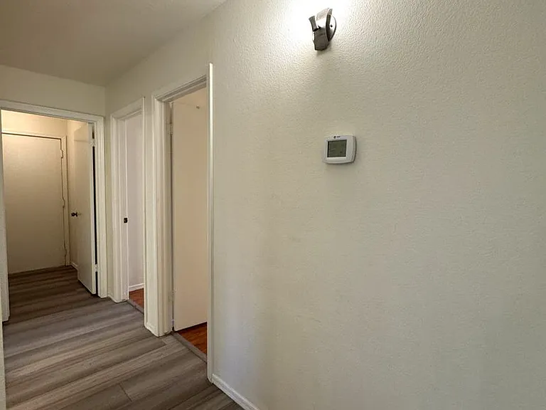 131 S Sean Dr — Photo 9