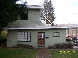 4th image of 927 Woodhaven Dr