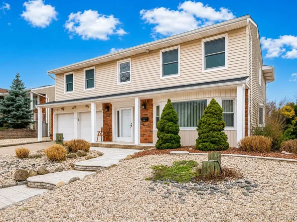 29 Donna Lane, Lido Beach, NY 11561
