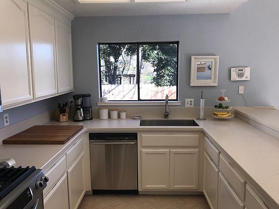 2nd image of 185 Hope Dr