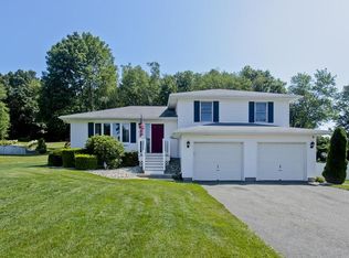 76 Overlook Dr, Ludlow, MA 01056