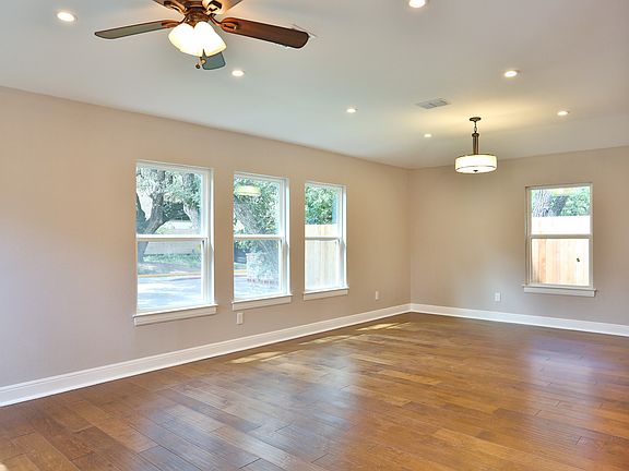 4th image of 121 Patterson Ave