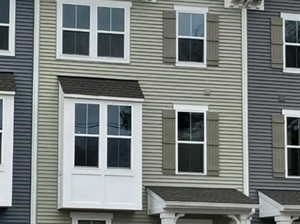 2676C Azalea Garden Rd, Norfolk, VA 23513