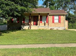 124 McGowan Ave, Bardstown, KY 40004