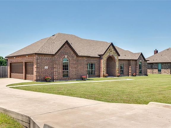 4th image of 116 Windsor Cir