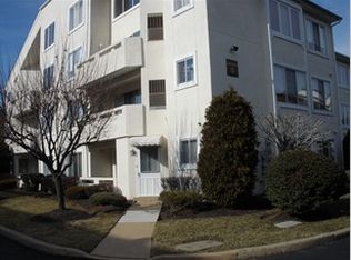 139 Benjamin Ct #G139, Philadelphia, PA 19114
