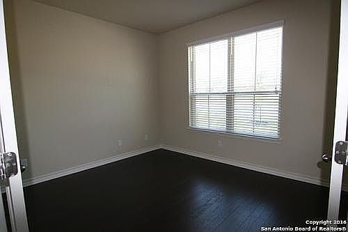 2nd image of 8802 Falcon Park
