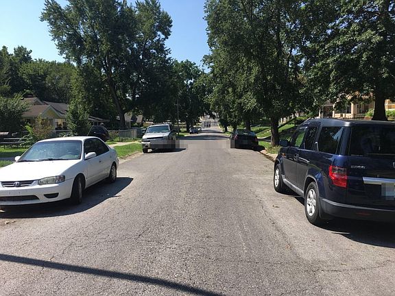 4th image of 5121 Lydia Ave