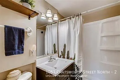 1083 Chatsworth St N #2 — Photo 6