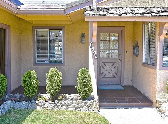 3rd image of 6695 Sequoia Dr