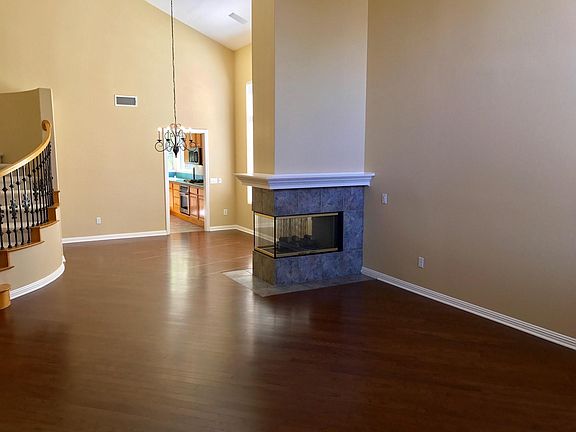 3rd image of 16144 Bighorn Ct