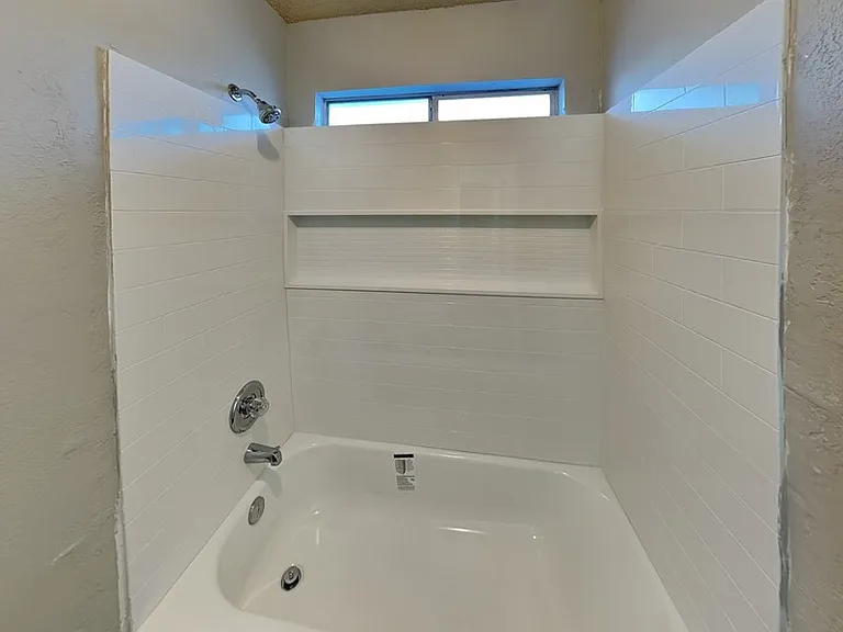 3990 Sarasota Springs Dr — Photo 14