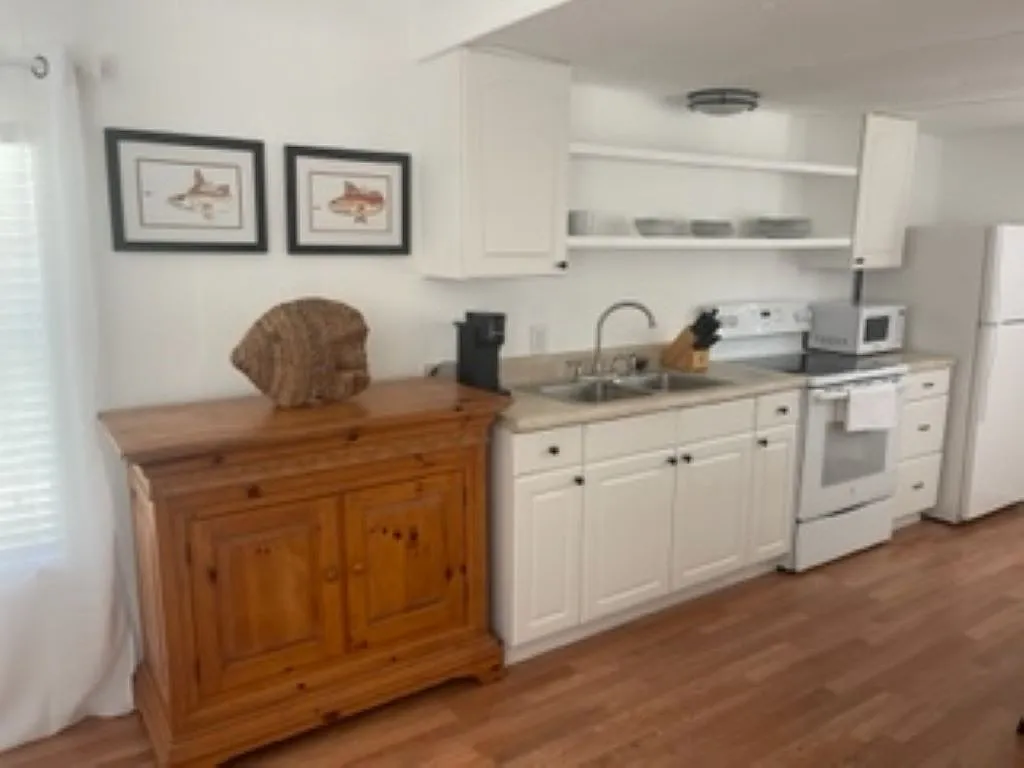 1 bed, 700 sqft, $3,600 — Photo 3