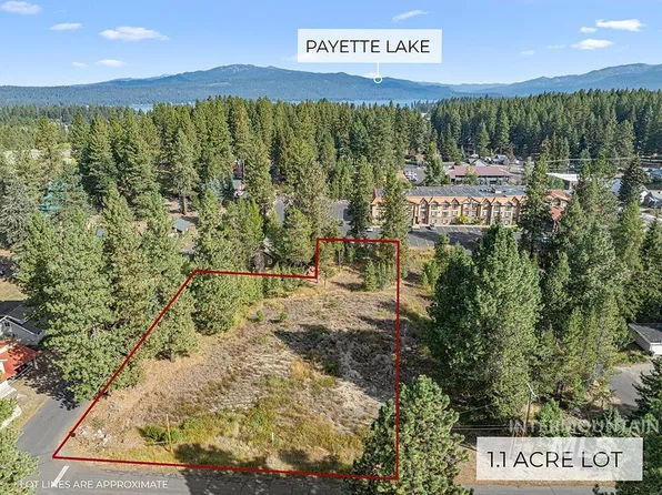 303 McBride St, McCall, ID 83638