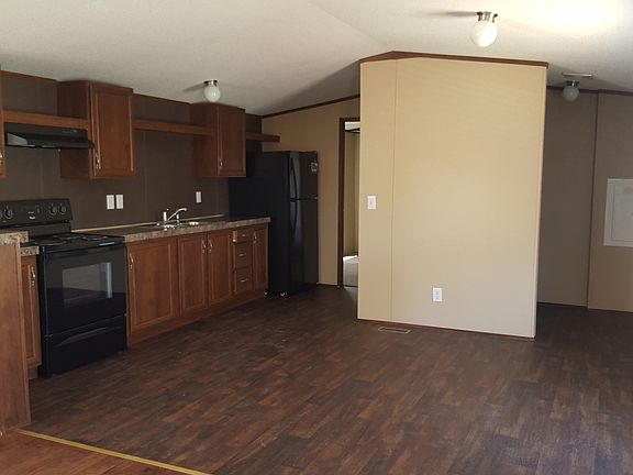 2nd image of 43 Tropicana Ave