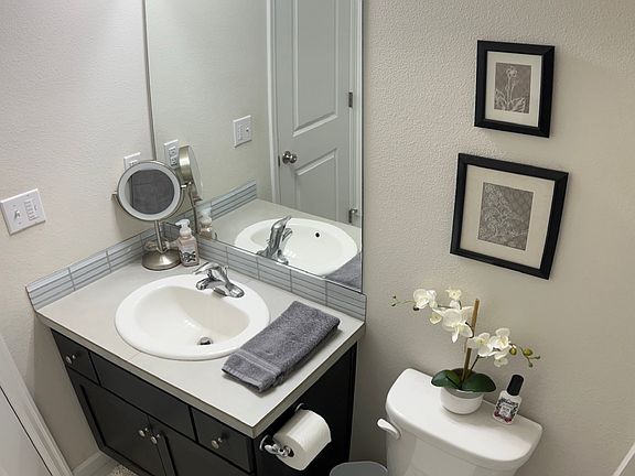 4th image of 4845 Skylab Ave NE #1