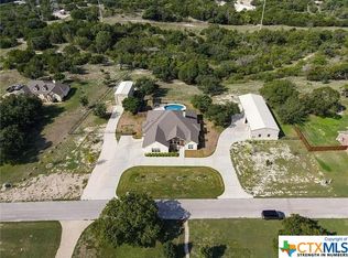 1005 Cedar Ridge Rd, Gatesville, TX 76528