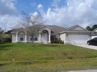 2150 SW Trenton Ln, Port Saint Lucie, FL 34984