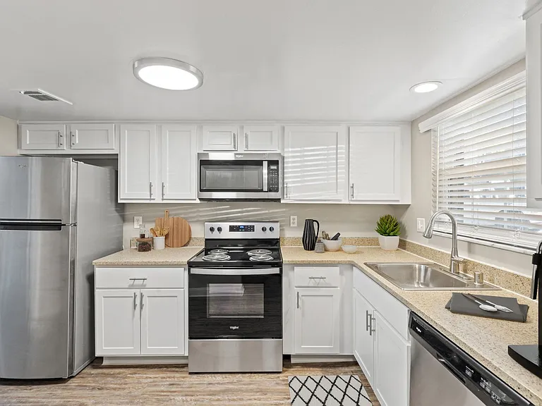 Merrick Place — Photo 111