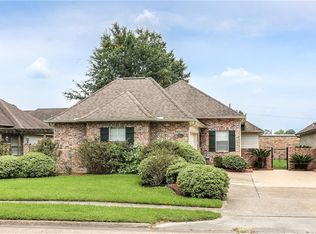 4001 Ernest St, Lake charles, LA 70605