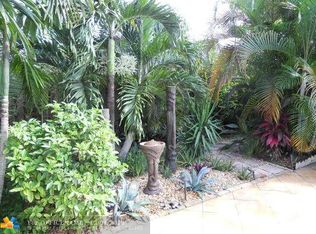 1361 NW 94th Ave, Plantation, FL 33322