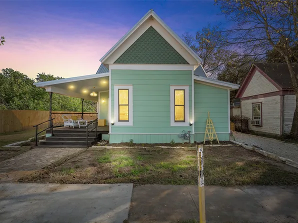 404 W 6th St, Mc Gregor, TX 76657