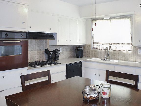 4th image of 1229 N Steven Dr
