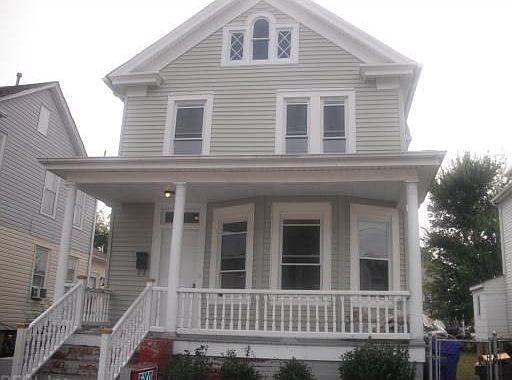 1st image of 121 Poplar Ave
