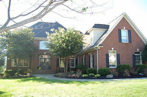 1st image of 9006 Farrell Park Ln