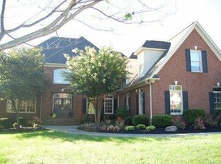 9006 Farrell Park Ln, Knoxville, TN 37922