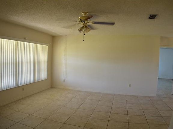 4th image of 6654 S Biscayne Dr