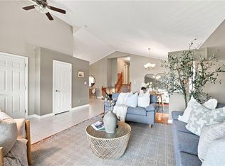546 Jerseyville Rd W, Hamilton, ON L9G 3L5