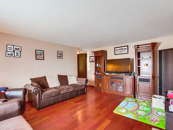 3rd image of 4015 Arey Dr