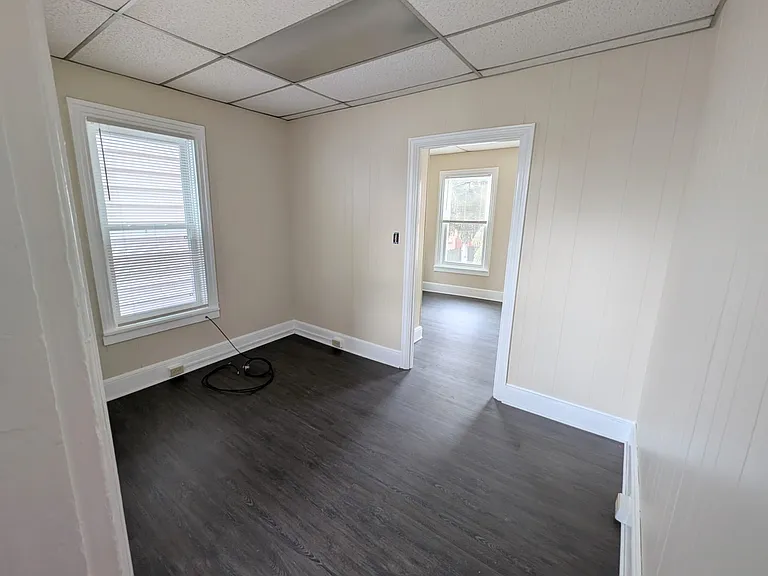 211 N Bedford St #3 — Photo 4