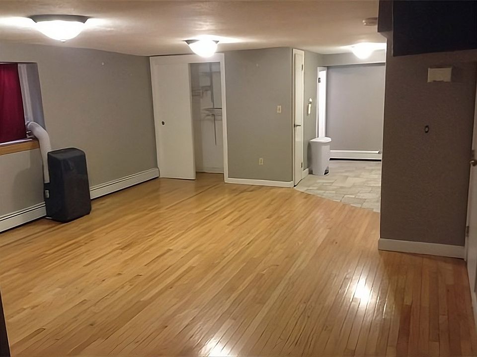 2nd image of 42 Bryon Rd APT 1