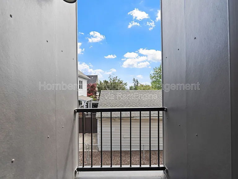 1860 N Hamilton St #1 — Photo 20